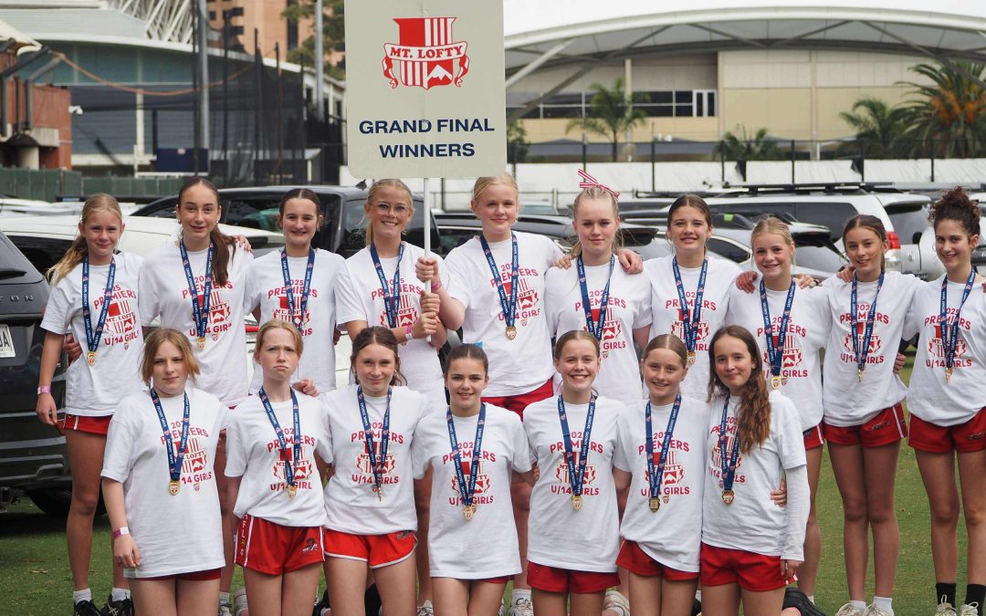 SANFLJ U14 D3 GIRLS LAP OF HONOUR |